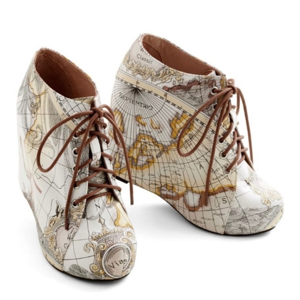 JEFFREY CAMPBELL 99 ties Map Wedges / Making Your Move Map Wedges 7.5 Womens